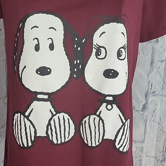 PEANUTS Snoopy ‎ Maroon Lace Shirt Medium - Picture 2 of 6